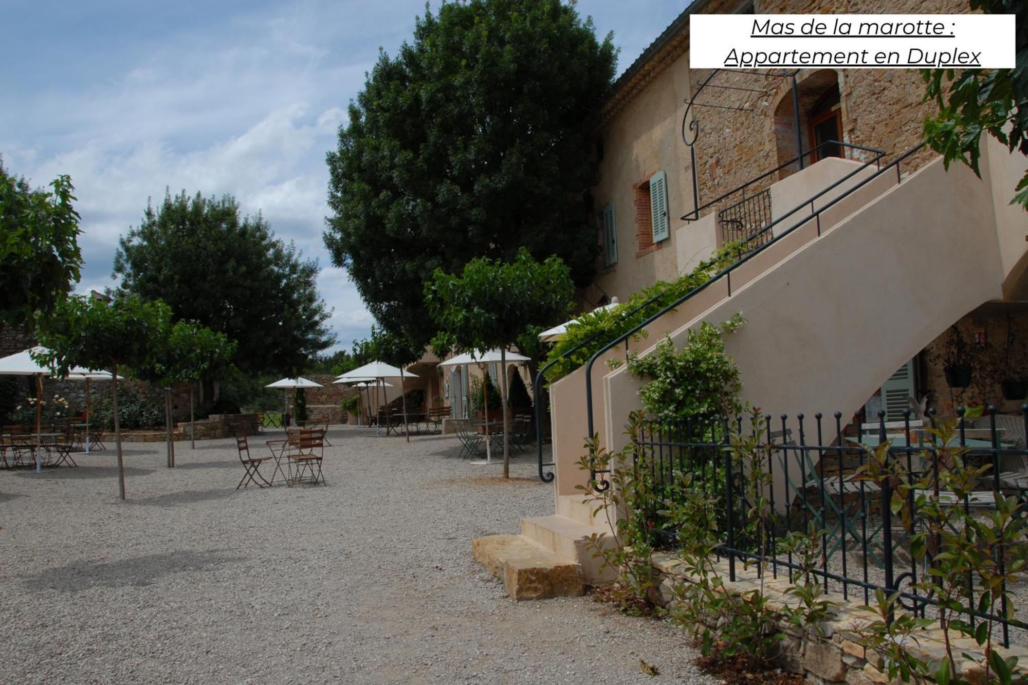 Domaine Les Terres De Saint-Hilaire Appartement Ollières Buitenkant foto